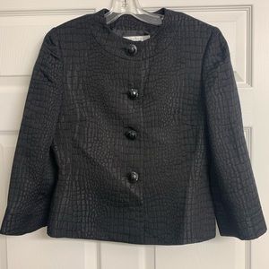 Tahari Short Black Blazer Size 8 Alligator Print In Fabric Button Up